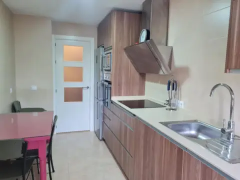 Piso en calle de Brasil, 1