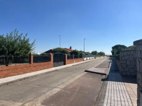 Terreno en calle Aricadores