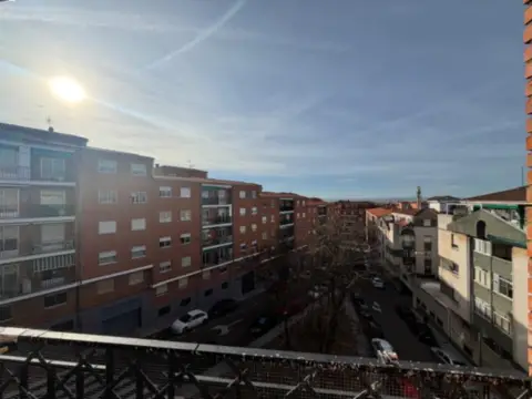 Piso en calle de la Oropéndola