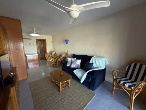 Piso en calle Isla de Aldabra, 31