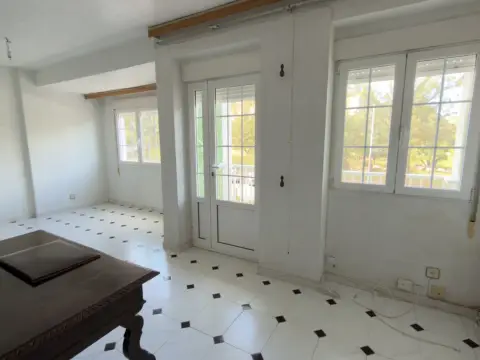 Piso en calle de Capitanes Ripoll, 6