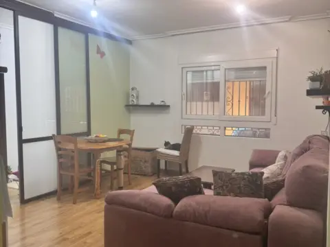 Piso en calle de Conesa, 5