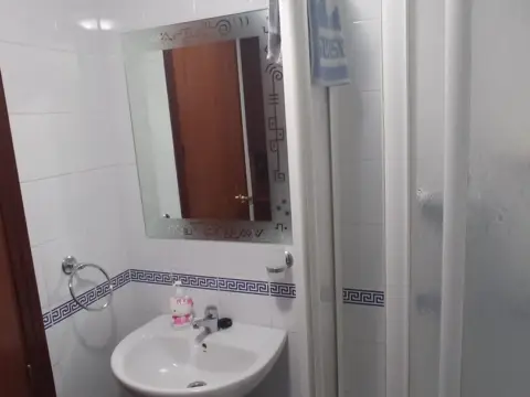 Piso en Huerta de la Reina-Arruzafilla-Parque Figueroa-Noreña