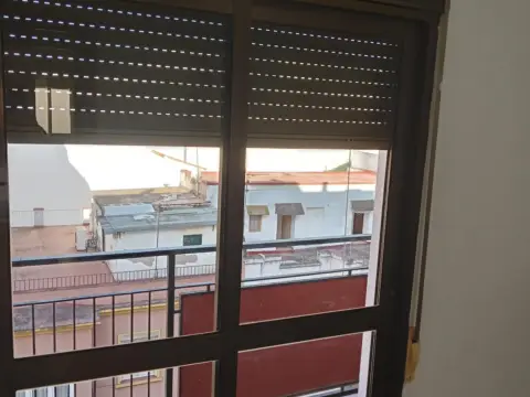 Piso en Ciudad Jardín-Zoco