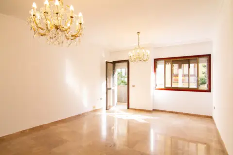 Piso en calle El Pilar