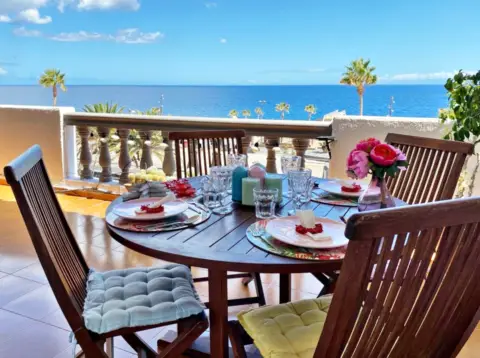 Apartamento en Avenida Marítima