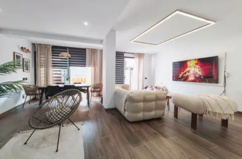 Casa en Avenida de los Pesqueros