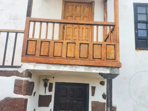 Casa en calle Vereda