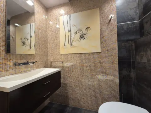 Piso en Gran Via de les Germanies