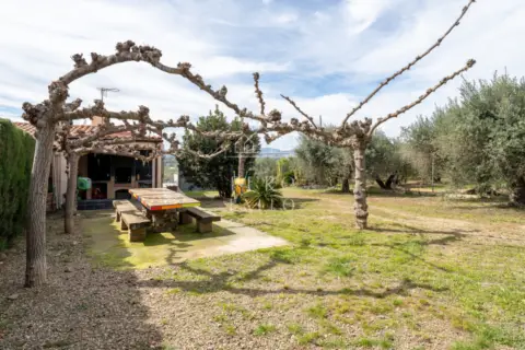 Chalet rústico en Camí de Maspujols, 9