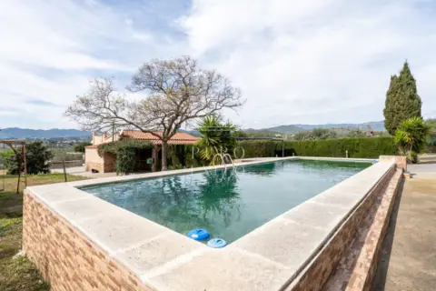 Chalet rústico en Camí de Maspujols, 9