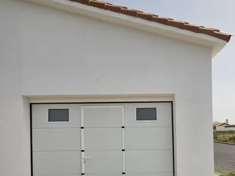 Garaje en calle de los Llanos de los Burros