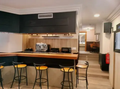 Finca rústica en calle de la Cultura, 3