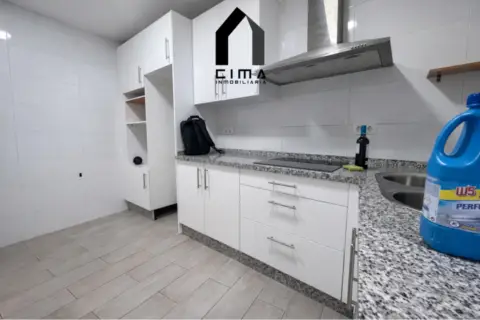 Casa adosada en calle de Juan Mateo Jiménez