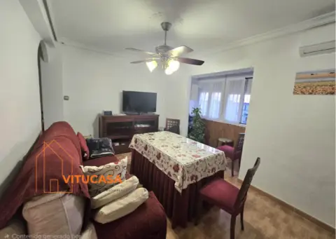 Piso en calle de Juan Sebastián Elcano