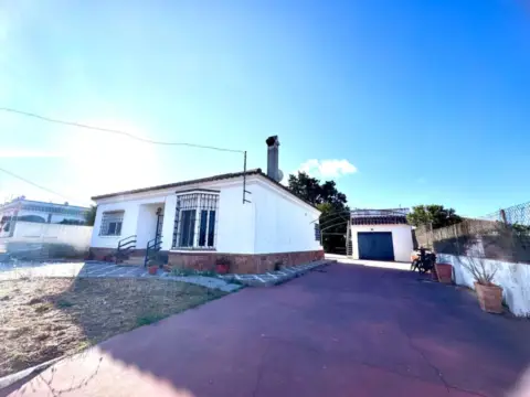 Casa en calle Cuevas de las Maravillas