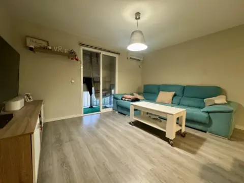 Piso en calle de Miguel Hernández