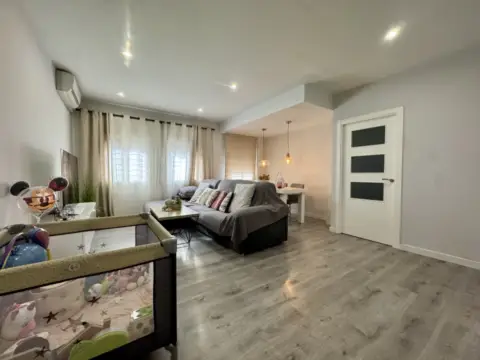 Piso en calle de Francisco Cortijo