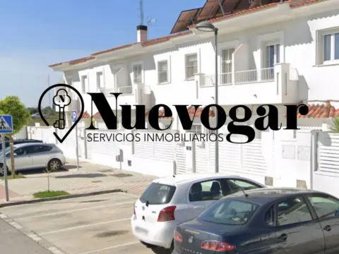 Casa adosada en calle del Doctor Fléming, 1