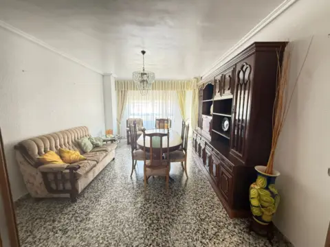 Piso en calle del Mosén Lorenzo Cot