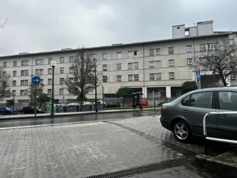 Garaje en calle de Olaketa, 11