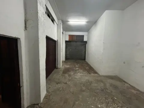 Local comercial en Barrio de Antziola, 50