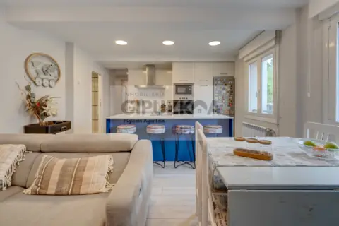 Piso en Polígono de Zikuñaga