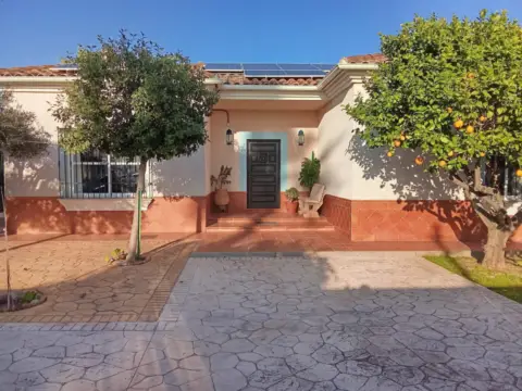 Chalet en Avenida de San Francisco