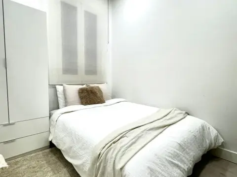 Habitación en calle de Serrano