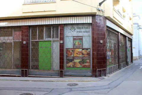 Local comercial en Carrer de la Torre