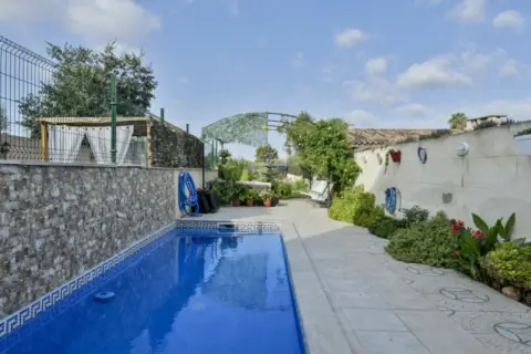 Chalet adosado en Carrer de Biniali