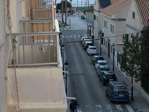 Piso en calle Fuente de Encarroz