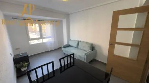 Piso en calle de Aparicio Albiñana