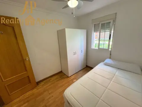 Habitación en Avinguda del Cid, 61