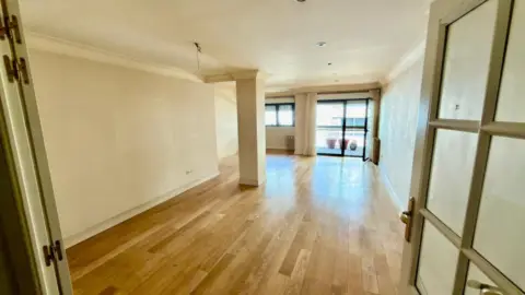 Piso en calle de Ramiro Valbuena