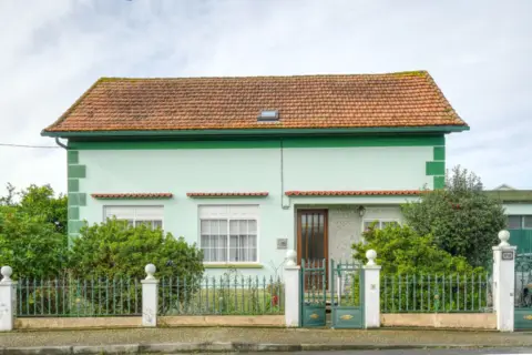 Casa en Rúa A Pedreira, 48