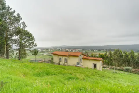Chalet unifamiliar en Barizo (San Pedro)