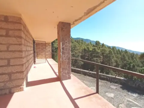 Casa rústica en Camino de los Frailes