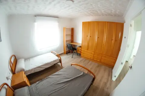 Habitación en Carretera de Orihuela-Beniel, 3