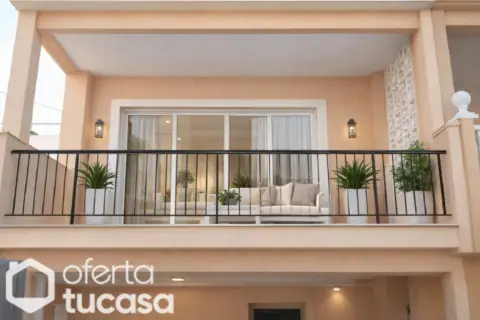 Casa adosada en calle de Andalucía, 9