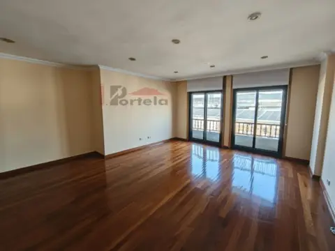 Piso en Avenida de Ourense