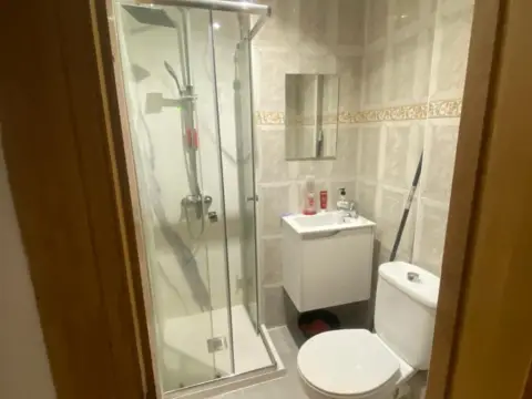 Habitación en calle del Ingeniero Canales