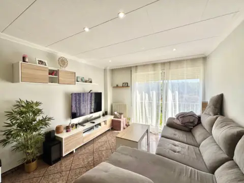 Piso en Les Arenes-Can Montllor-La Grípia