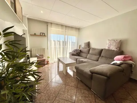 Piso en Les Arenes-Can Montllor-La Grípia