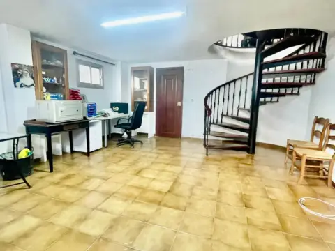 Casa en Doña Mencía