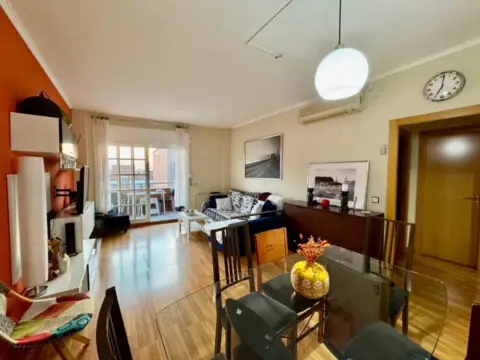 Piso en Carrer de la Independència