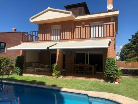 Chalet unifamiliar en Vilafortuny-Cap de Sant Pere