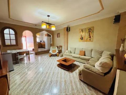 Casa en calle de Juan Belmonte
