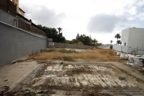 Terreno en calle Arquitecto Laureano Arroyo