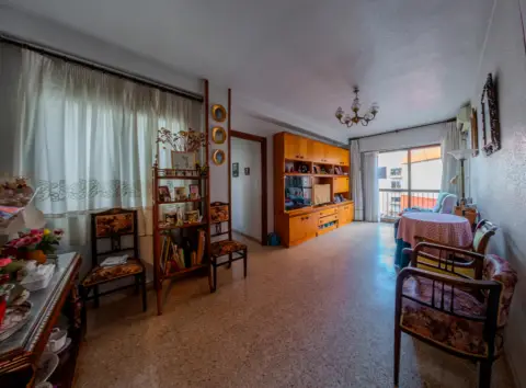 Piso en calle Desamparados